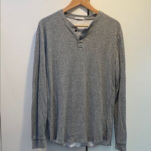 Marine Layer Men's Long-Sleeve Henley Shirt in Heather Gray